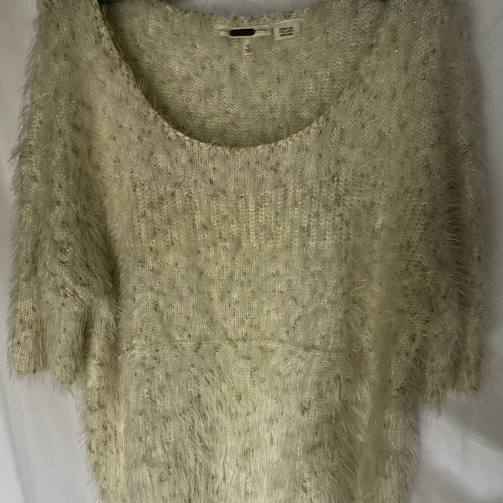 Miss Me ladies sweater, size large.